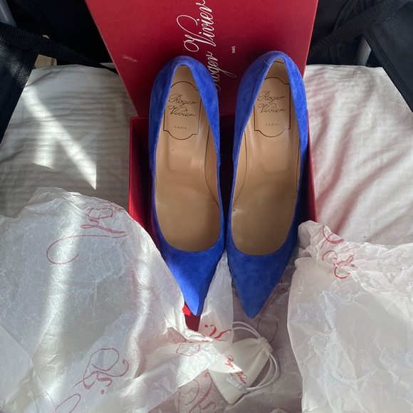 Roger Vivier women shoes - Picture 2 of 16